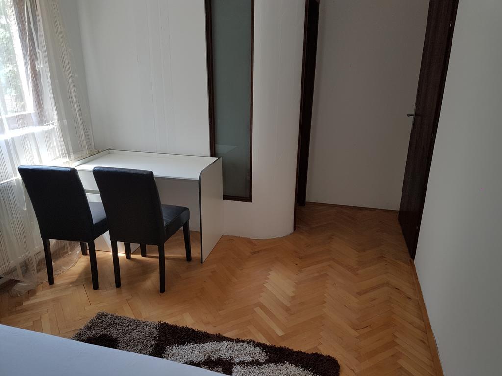 Lira Inn Ni Eksteriør bilde