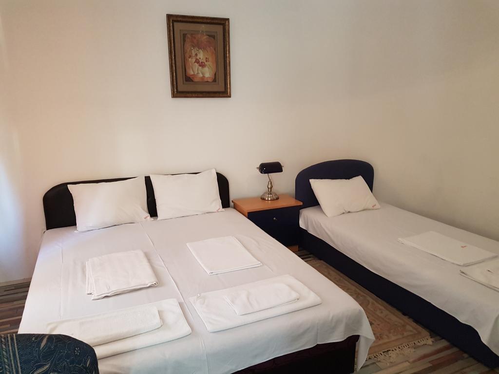 Lira Inn Ni Eksteriør bilde