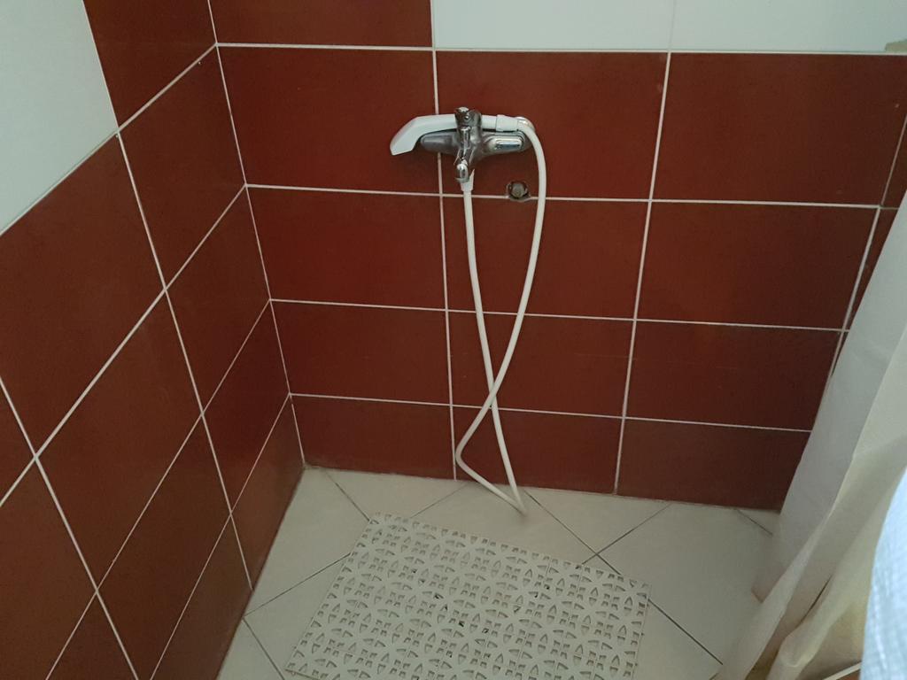 Lira Inn Ni Eksteriør bilde