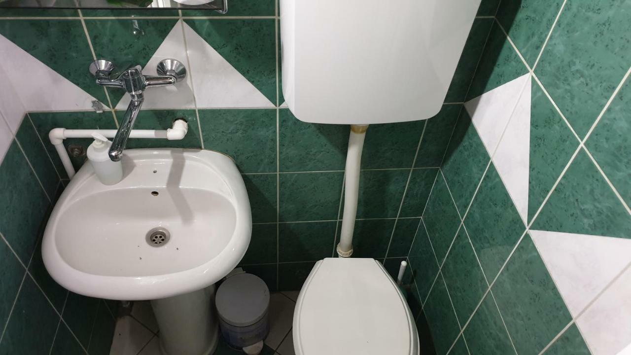 Lira Inn Ni Eksteriør bilde